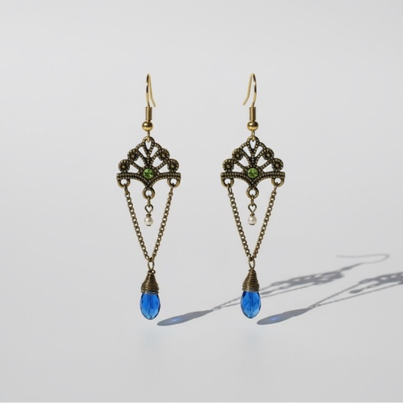 Antique Gold Blue Gemstone Green Crystal Teardrop Dangle Earrings Hand Crafted - Picture 1 of 9